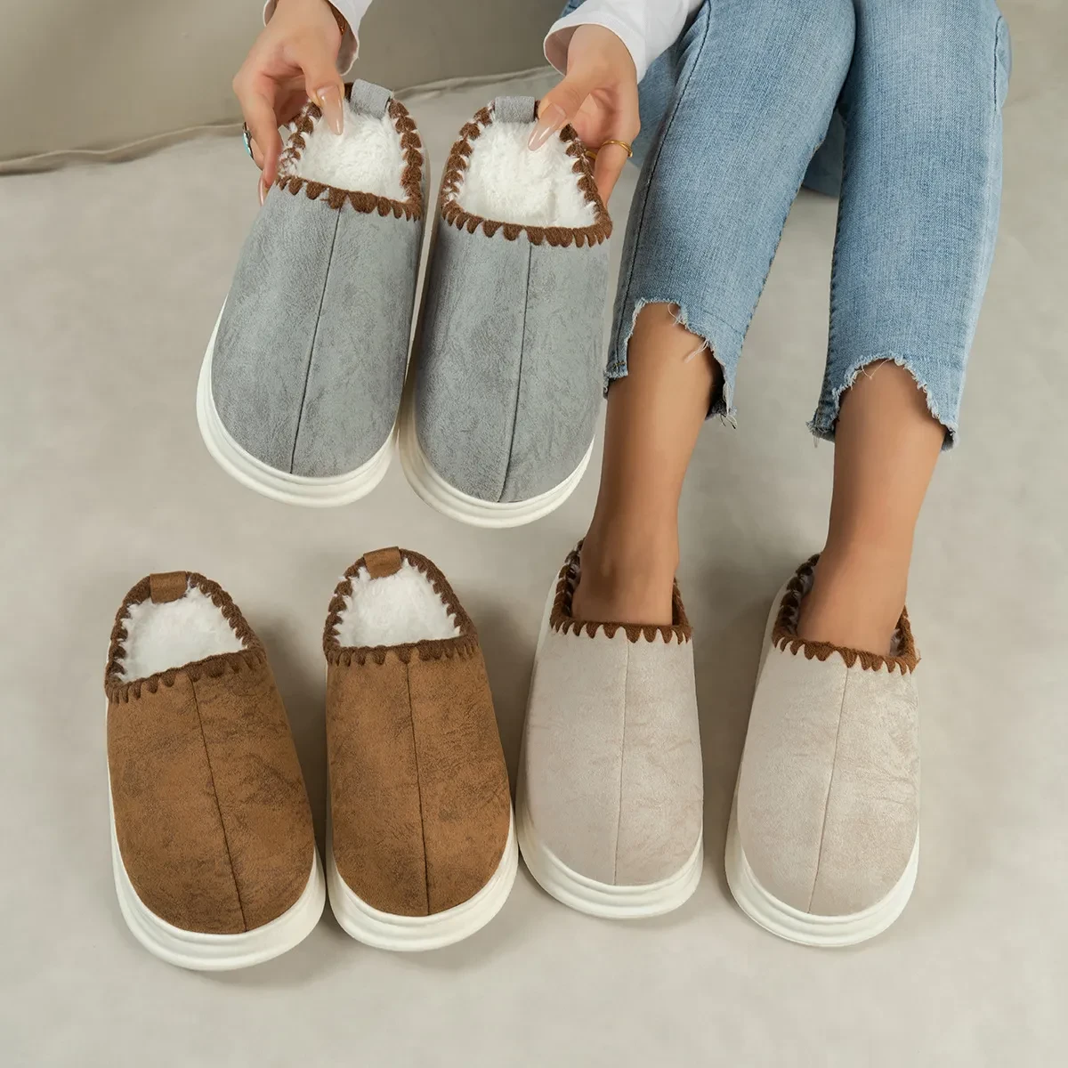 Pantuflas de algodón de moda de invierno con diseño de costura lateral para interiores, antideslizantes, para dormitorio, de felpa, para mujer y pareja