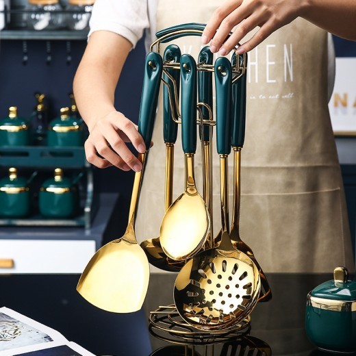 7 utensilios de cocina de silicona y acero inoxidable