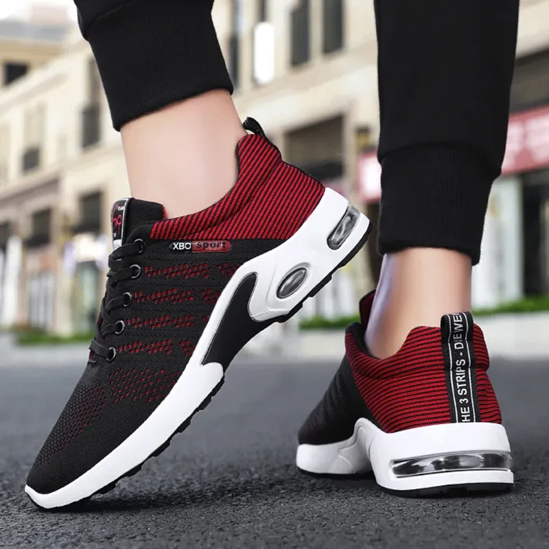 Zapatos de malla de moda con diseño de rayas para hombre, zapatillas transpirables con cordones para exteriores, zapatillas deportivas ligeras e informales para correr.