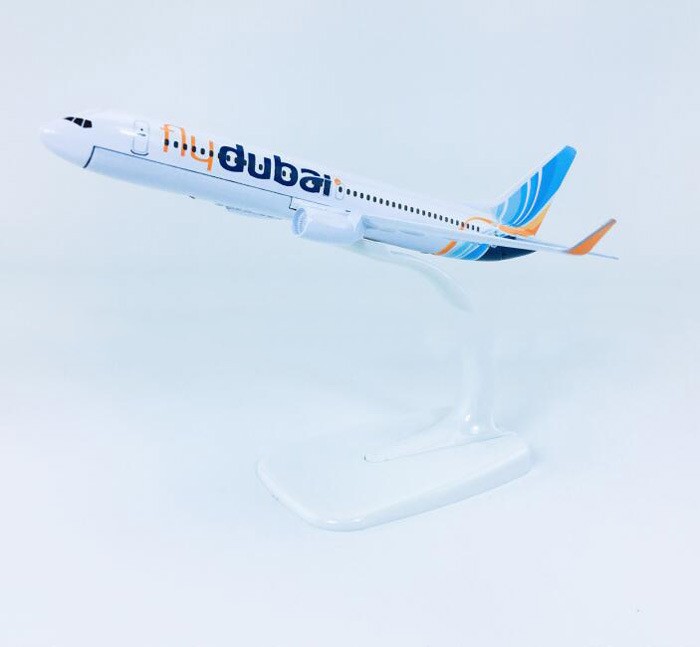 Modelo de avión de simulación de vuelo de Alloy Dubai Airlines, regalo