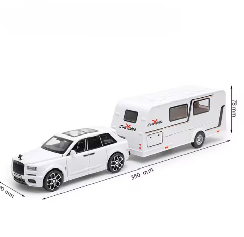 Maqueta de autocaravana Rolls Royce Cullinan a escala 1/32
