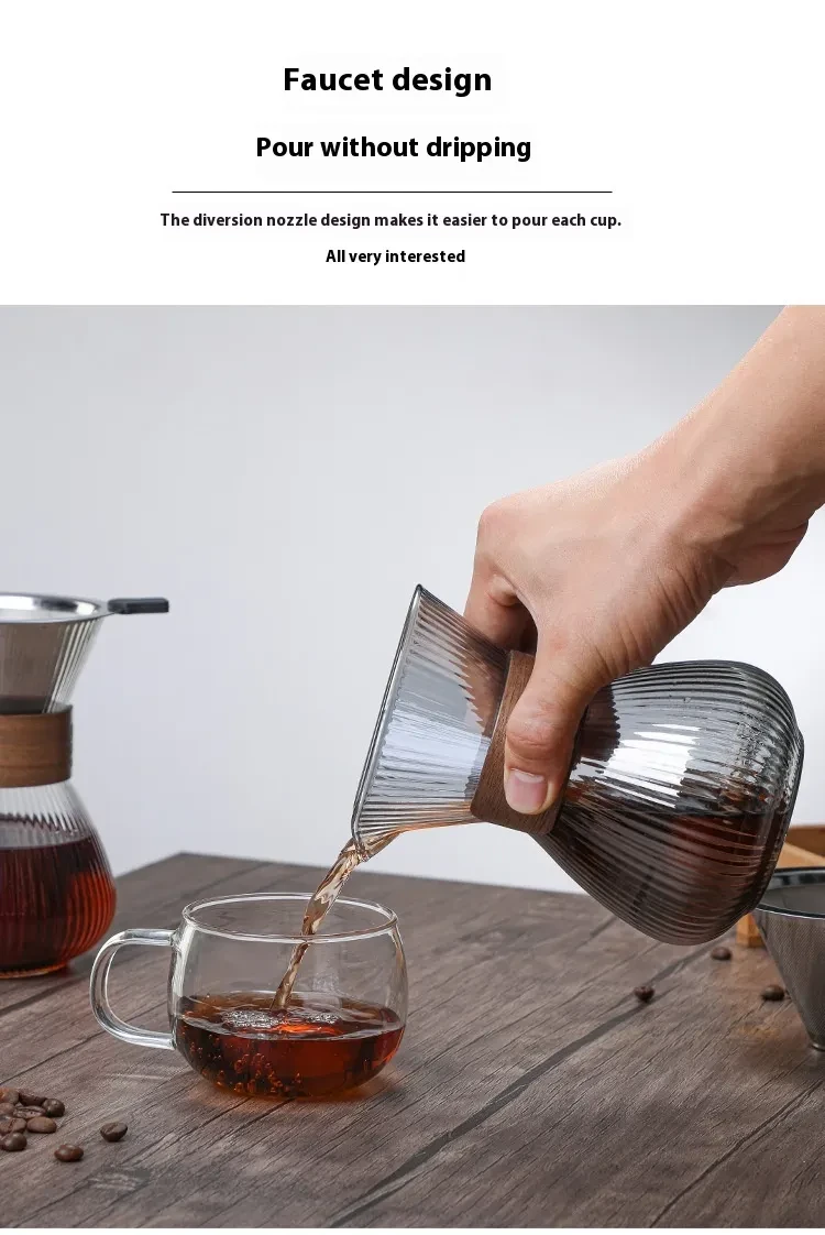 Cafetera de vidrio a rayas lavada a mano para el hogar con filtro.