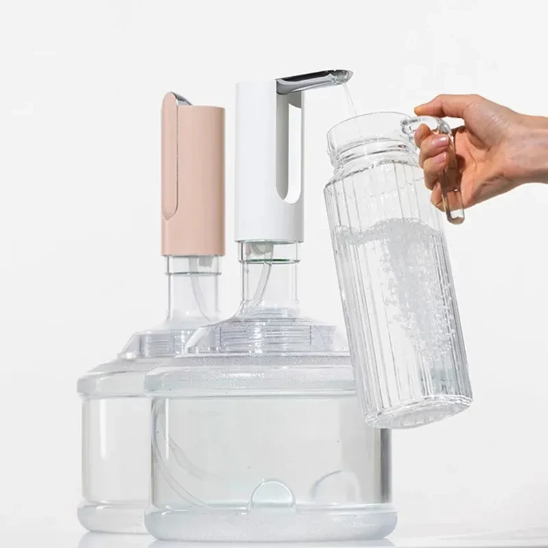 Dispensador de agua eléctrico plegable con succión