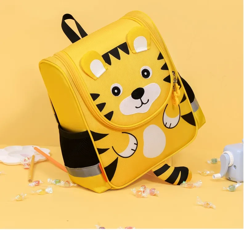 Mochila escolar de dibujos animados para niños