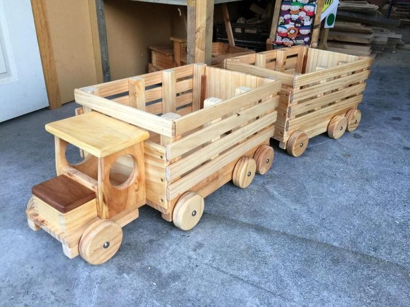 πΏπ³πΏ Ride in Stock Truck and Trailer Toy Set