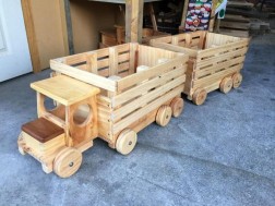 🌿🇳🇿 Ride in Stock Truck and Trailer Toy Set