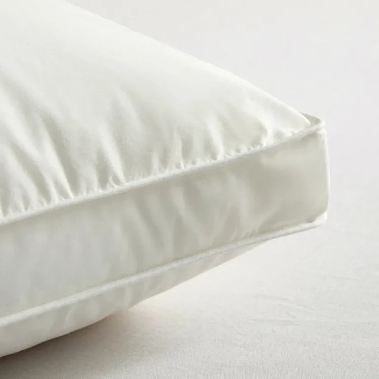 Almohada de algodón del Hotel Platón