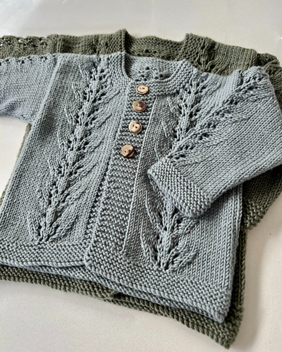 πΏπ³πΏ Cardigan & Hat| Hand Knitted