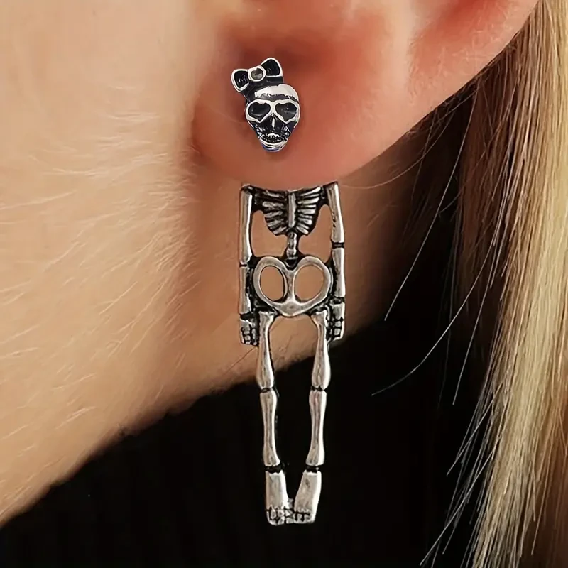 Exquisitos pendientes colgantes con diseño de esqueleto