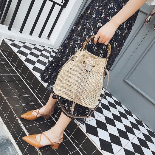 Bolso de bambú tipo cubo para mujer