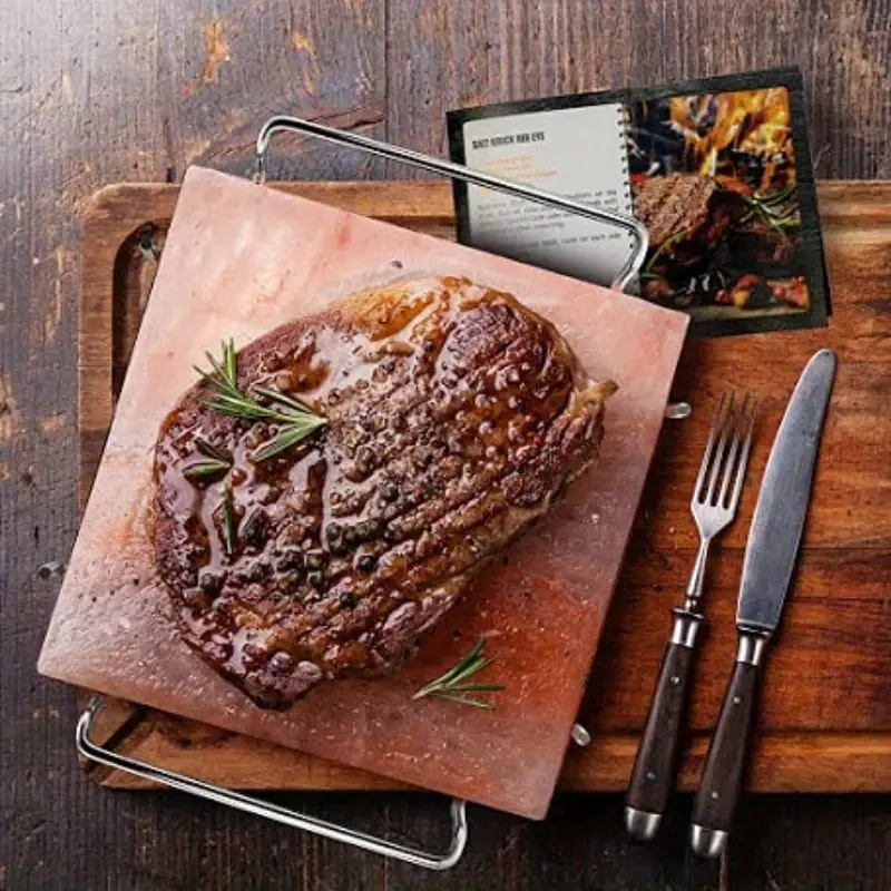 Juego de bloques de sal rosa del Himalaya con plato de acero inoxidable y libro de cocina