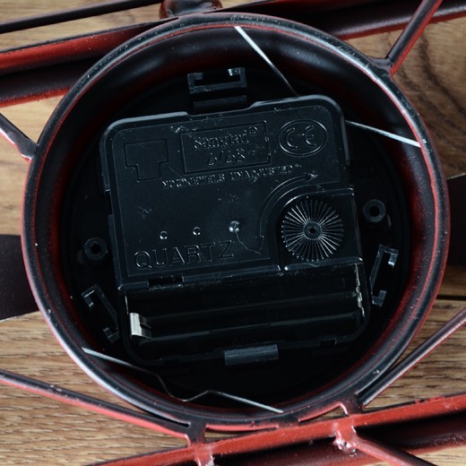 Reloj de pared vintage de hierro forjado con diseño de avión