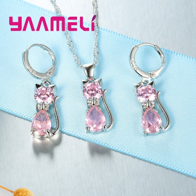 Conjunto de joyas de gato en plata de ley 925 con collar y pendientes de aro de cristal austriaco para mujeres y niñas.