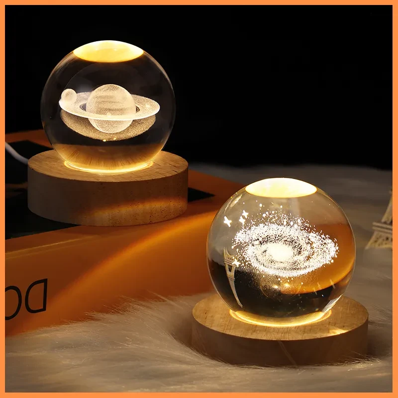 Lámpara de mesa con bola de cristal y luz nocturna LED 3D de galaxia