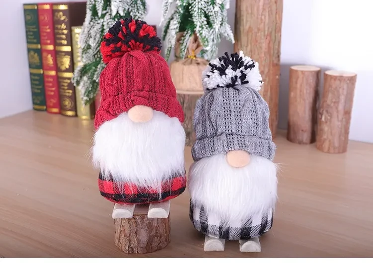 Suministros de decoración navideña Muñeca de esquí Adornos navideños pequeños