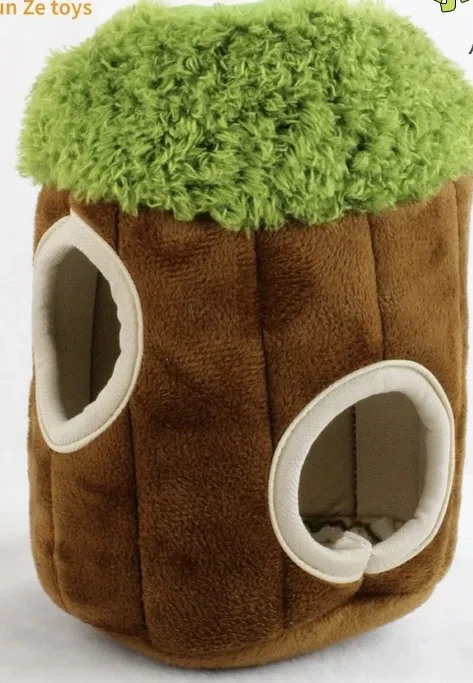 Lindos juguetes de peluche que chirrían y aprietan