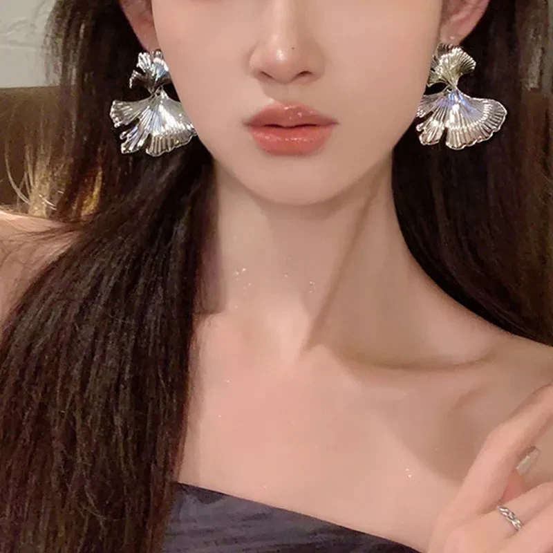 Pendientes de hoja de ginkgo con diseño exagerado europeo y americano