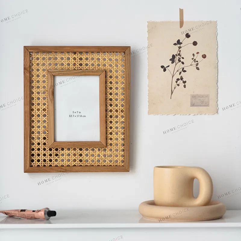 Marco de fotos rectangular de ratán de madera maciza