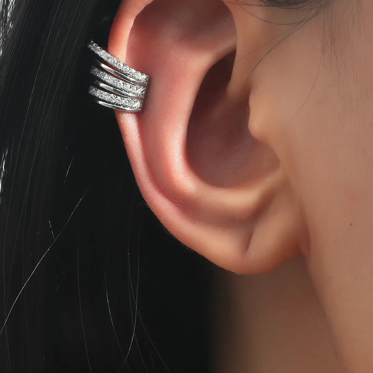 Nuevo clip de oreja multicapa tipo C de circón sin perforación