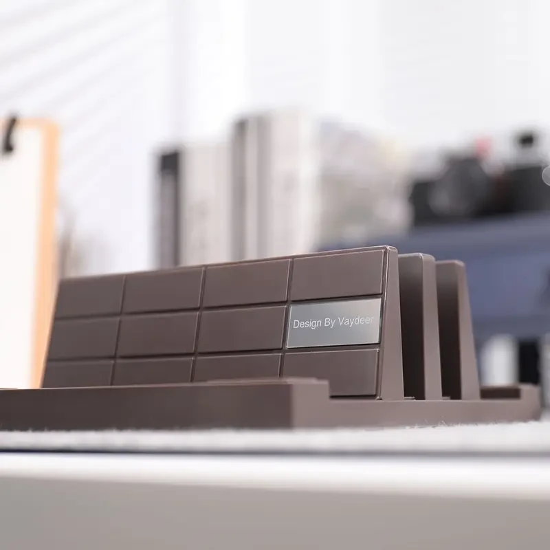 Soporte vertical 3 en 1 para portátil Vaydeer: organizador de escritorio compacto con dos ranuras para portátiles, tabletas y teléfonos.