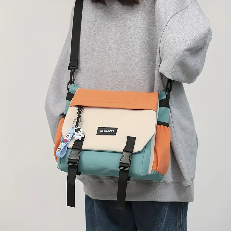 Bolso bandolera de nailon de moda