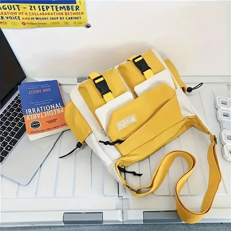 Bolso de hombro Voyager espacioso
