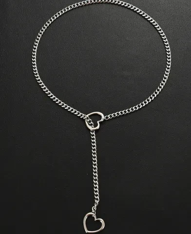 Collar cubano ajustable en forma de corazón