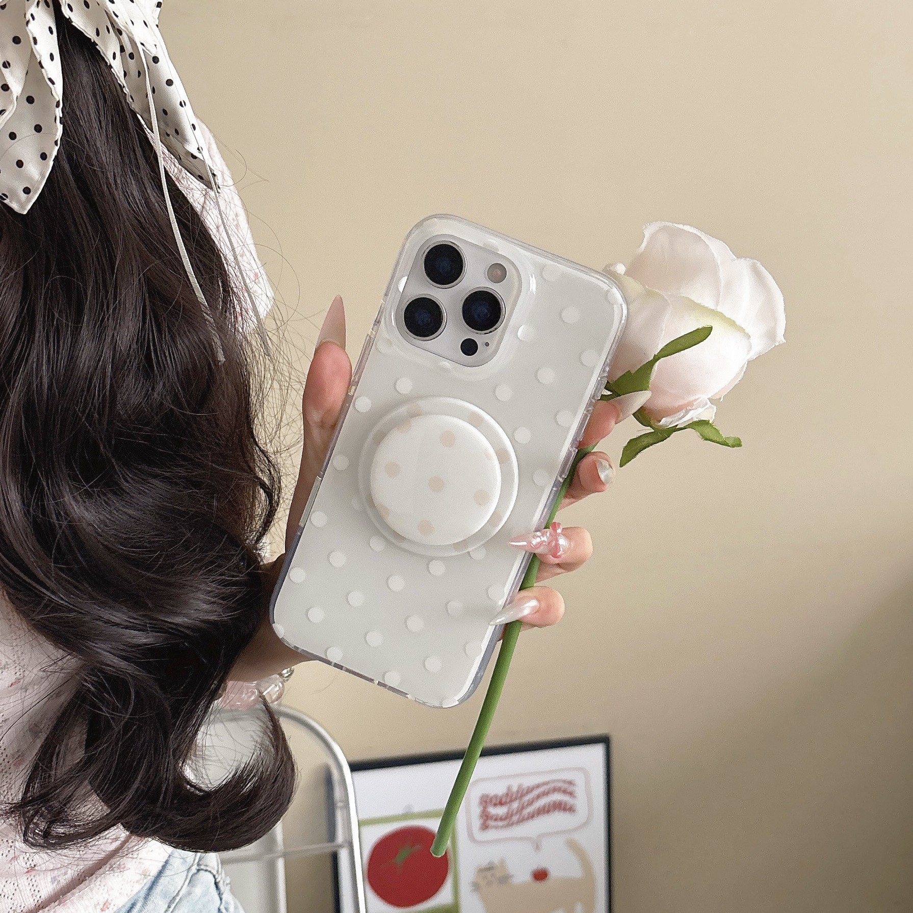 Polka Dot Phone Case Magnetic Bracket