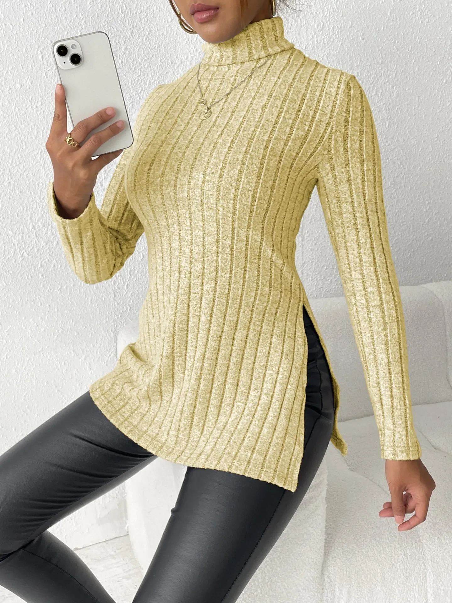 Suéter de cuello alto para mujer