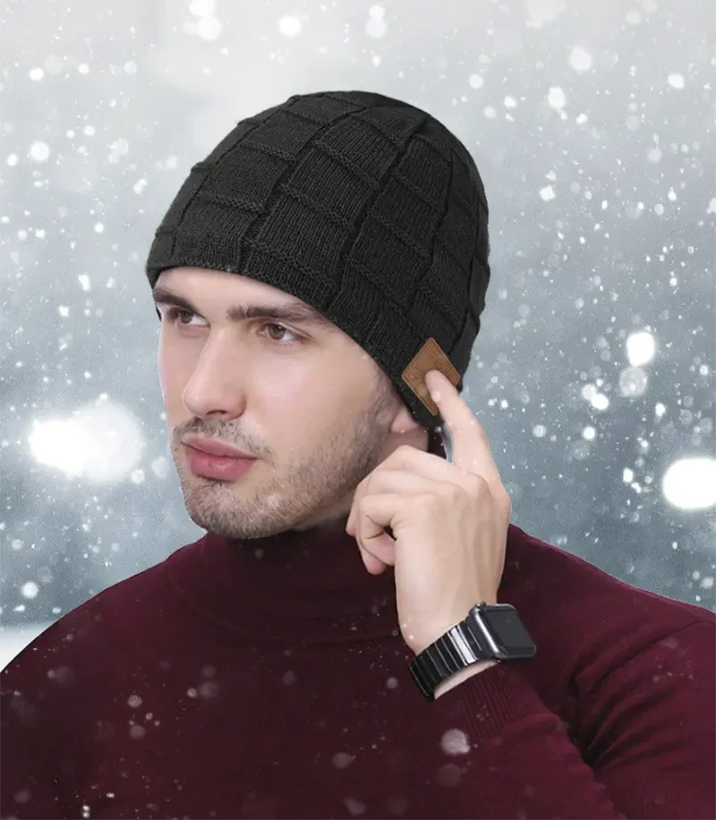 Gorro de punto inalámbrico para exteriores, ideal como regalo de Navidad, con aislamiento de terciopelo y auriculares grandes a cuadros para música y nieve.
