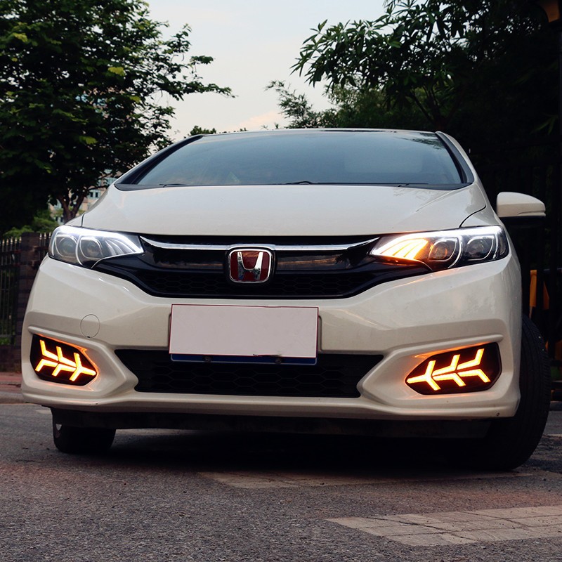 Luces diurnas de dos colores modificadas para automóvil
