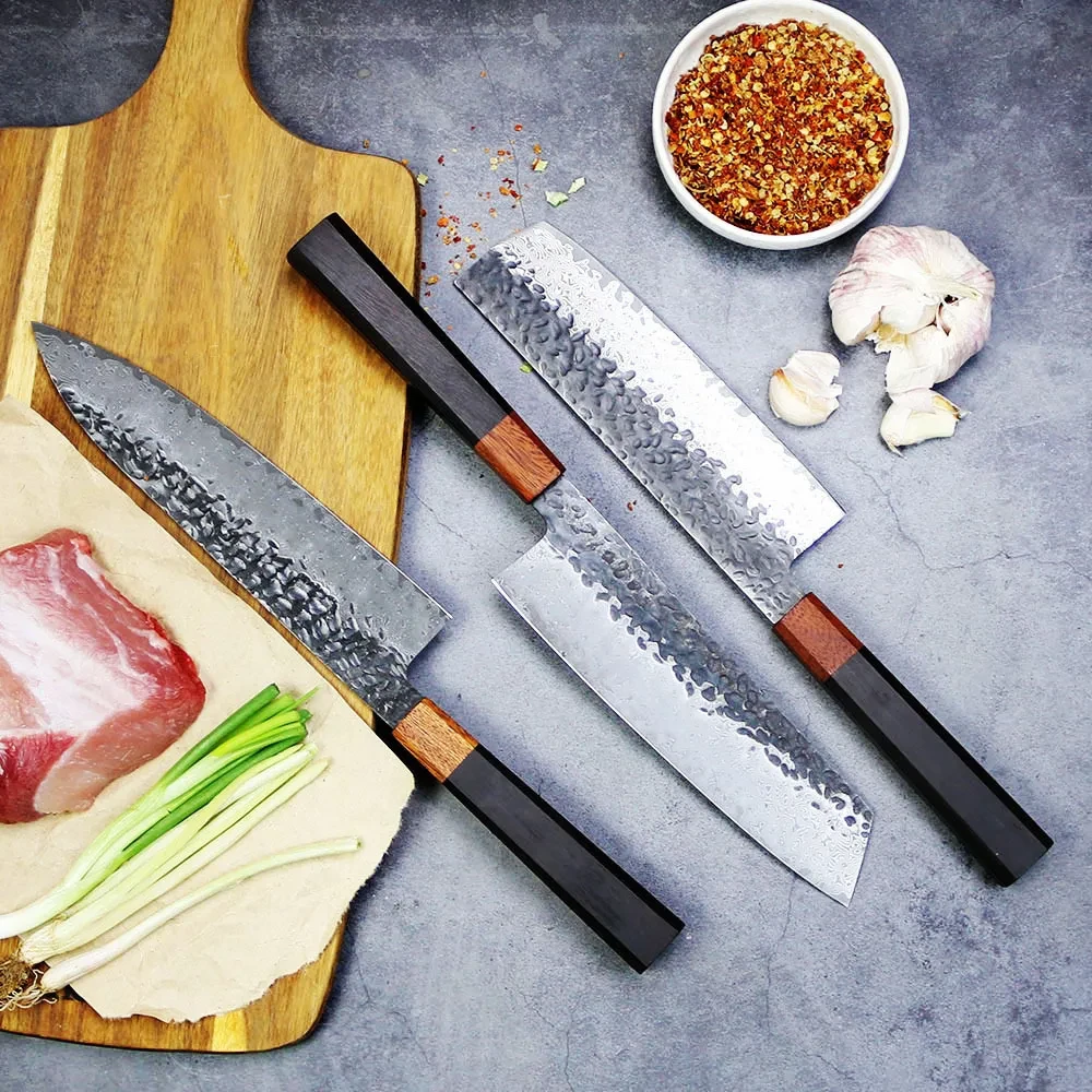 Cuchillo de cocina de acero inoxidable de Damasco martillado y forjado