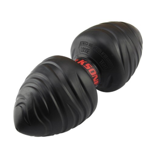 Estiramiento de la fascia del masaje de maní unido con pelota de fitness de yoga