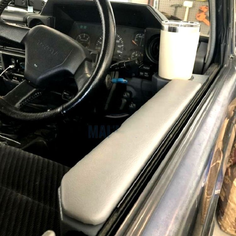 Marco del anillo de la puerta del reposabrazos del automóvil