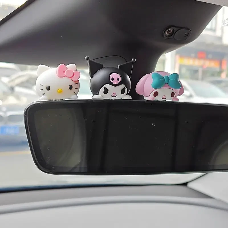 Decoración para salpicadero de coche de Hello Kitty Sanrio: adorable adorno de silicona con dibujos animados, accesorio de interior de alta gama.