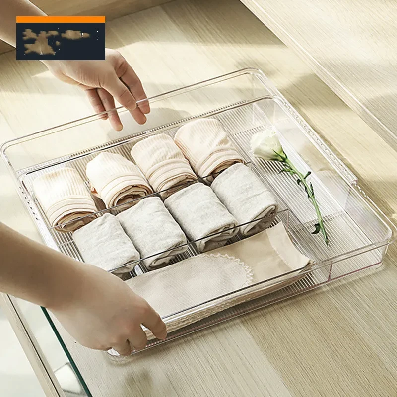 Compartimento retráctil para guardar palillos y vajilla de cocina