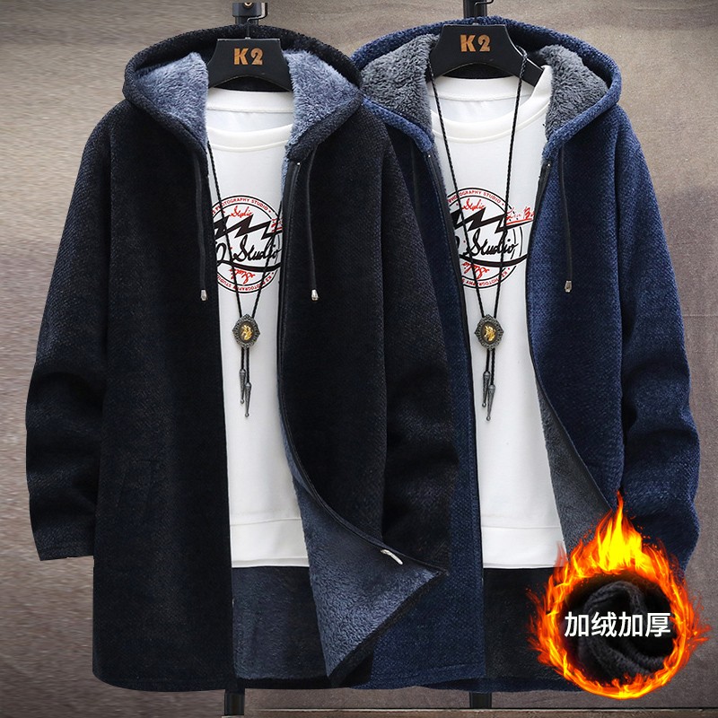 Abrigo de punto con capucha y corte entallado para hombre