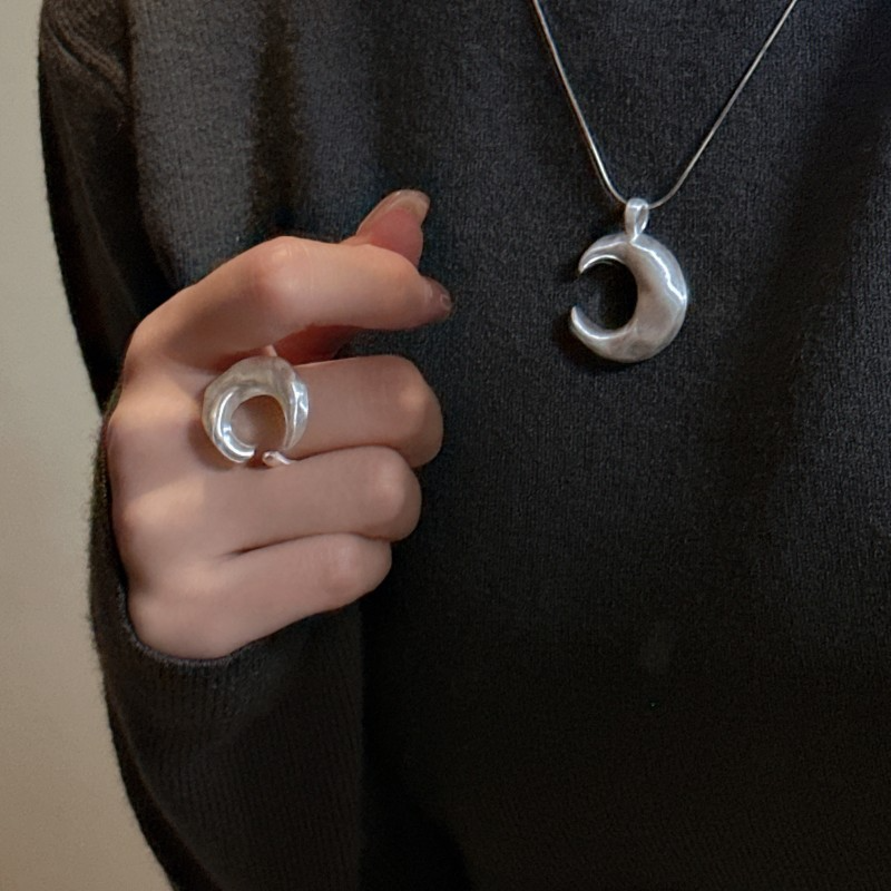 Anillo de plata de ley S925 con textura mate