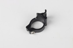 Anillo de sujeción para vehículos con estructura de acero para carreteras
