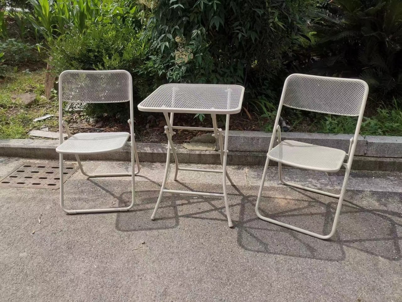 Juego de 3 sillas y mesa plegables para patio y exterior