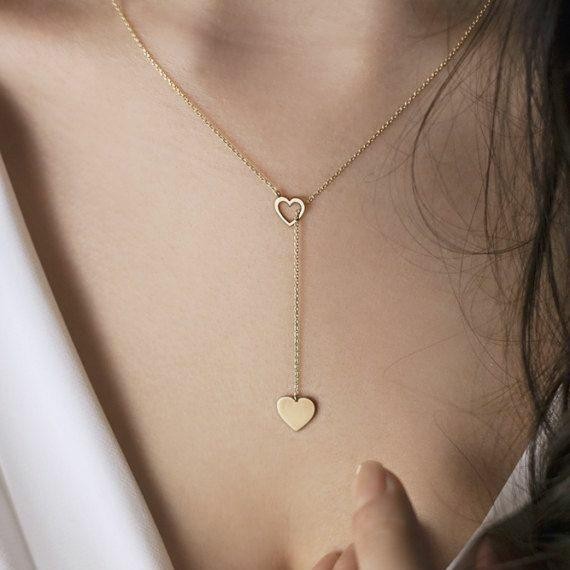 Collar con colgante de corazón de melocotón en forma de Y para mujer