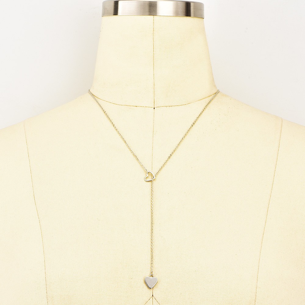 Collar con colgante de corazón de melocotón en forma de Y para mujer