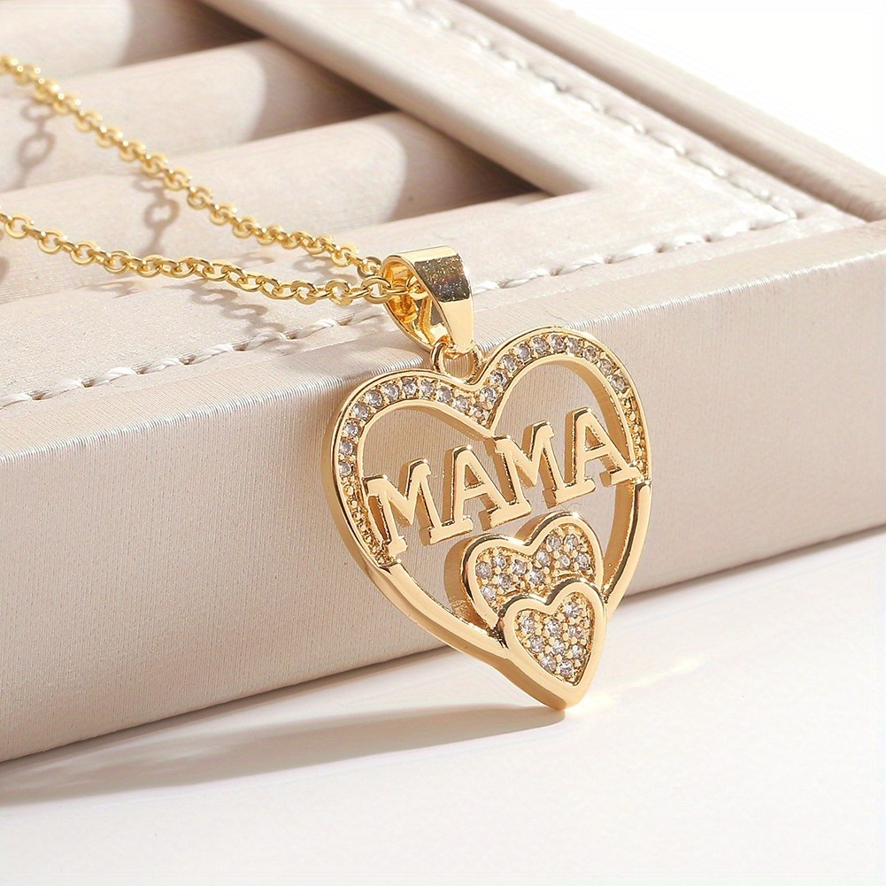 Collar con la letra "Mamá" para mujer