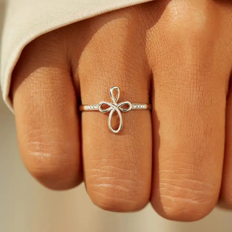 Anillo geométrico de diseño simple con cruz para mujer