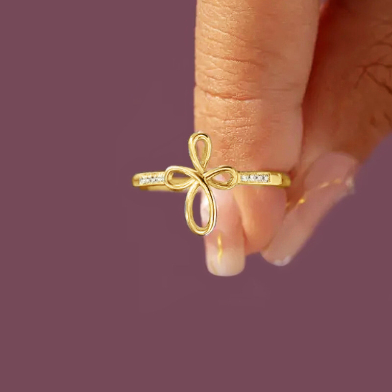 Anillo geométrico de diseño simple con cruz para mujer