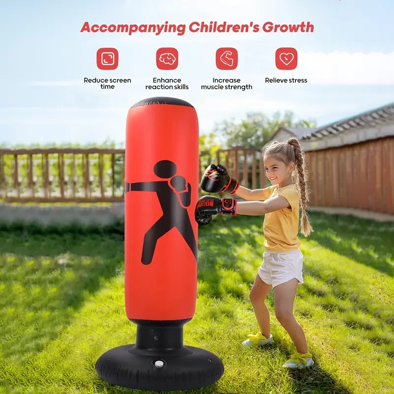 Saco de Boxeo Inflable para Jóvenes - Almohadilla de Boxeo Independiente para Entrenamiento de Karate, Taekwondo y Muay Thai en Casa o Gimnasio - Plástico Resistente, Rojo/Negro