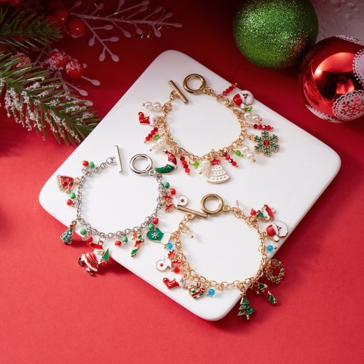 Pulsera navideña personalizada con colgante de Papá Noel y árbol de Navidad para mujer.