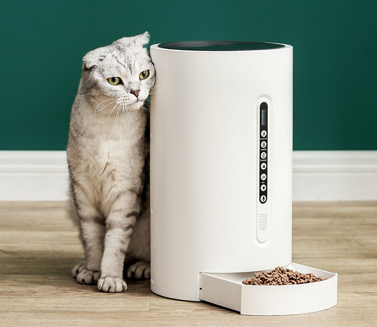 Shop the Pet Smart Feeder with timing function – a hassle-free, automatic pet feeder perfect for busy pet owners in New Zealand. Ensure your pets are fed on time, every time!