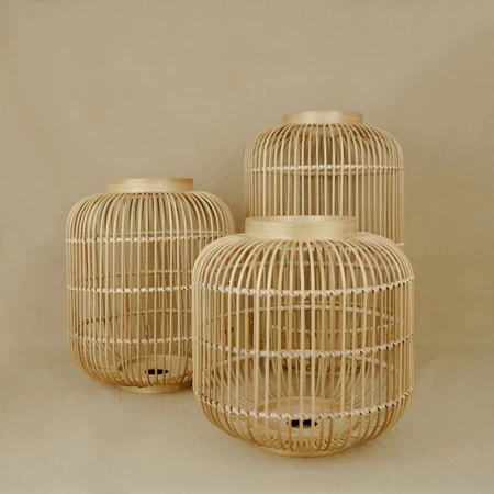 Lámpara de pie de bambú