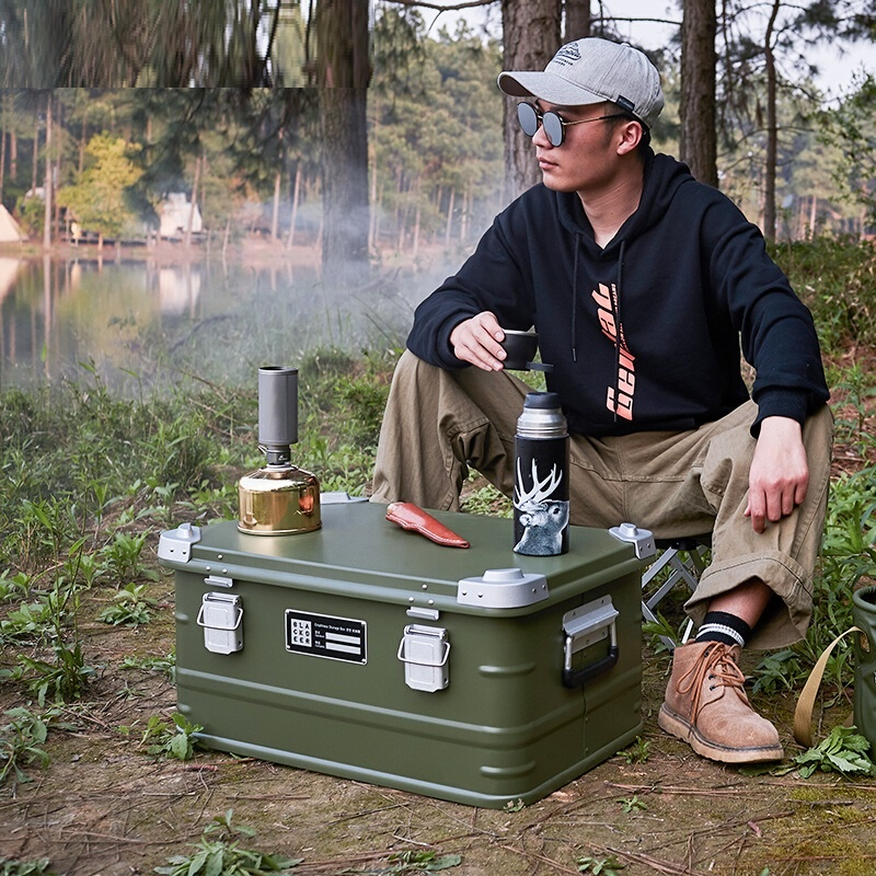 Keep your camping gear organized and secure with the Outdoor Aluminum Alloy Storage Box. Durable, lightweight, and portable, it’s the ideal solution for wild camping, vehicle-mounted storage, and outdoor adventures.